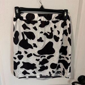 Women's Size Medium Black Cow Print A-Line Mini Skirt Casual‎ Elastic Waist NWOT